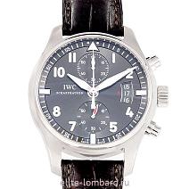 Швейцарские часы IWC Pilot Spitfire Chronograph IW387802 фото